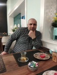 Vüqar Oktyabr Əliyarov 